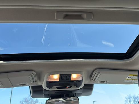 Certified 2024 Subaru Crosstrek 2.0i Premium image 27