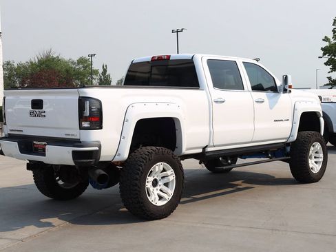 Used 2016 GMC Sierra 3500 Denali w/ Duramax Plus Package AWD/4WD image 6