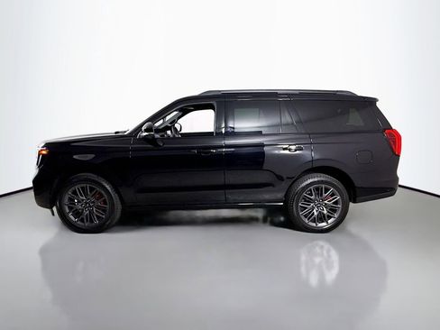 Certified 2025 Ford Expedition Platinum w/ Stealth Performance Package AWD/4WD image 4