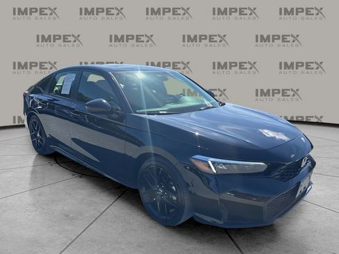 Used 2025 Honda Civic Sport Touring image 7