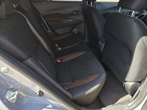 Used 2022 Nissan Kicks SR FWD image 27