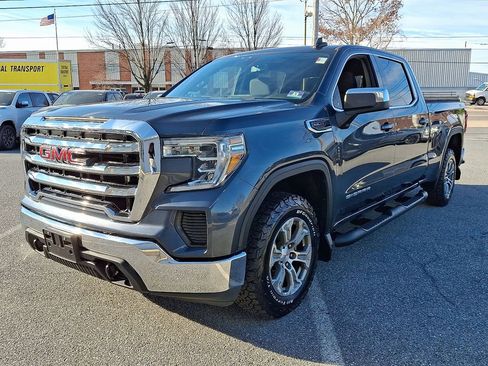 Used 2019 GMC Sierra 1500 SLE w/ SLE Value Package image 3