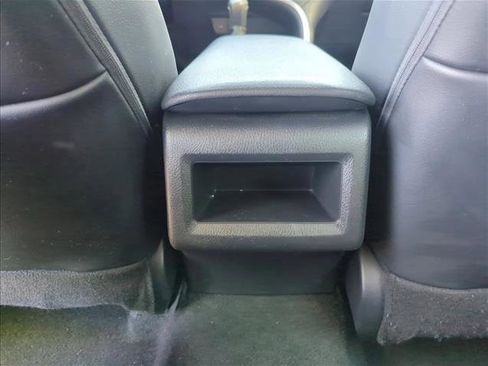 Used 2023 Toyota Camry SE FWD image 20
