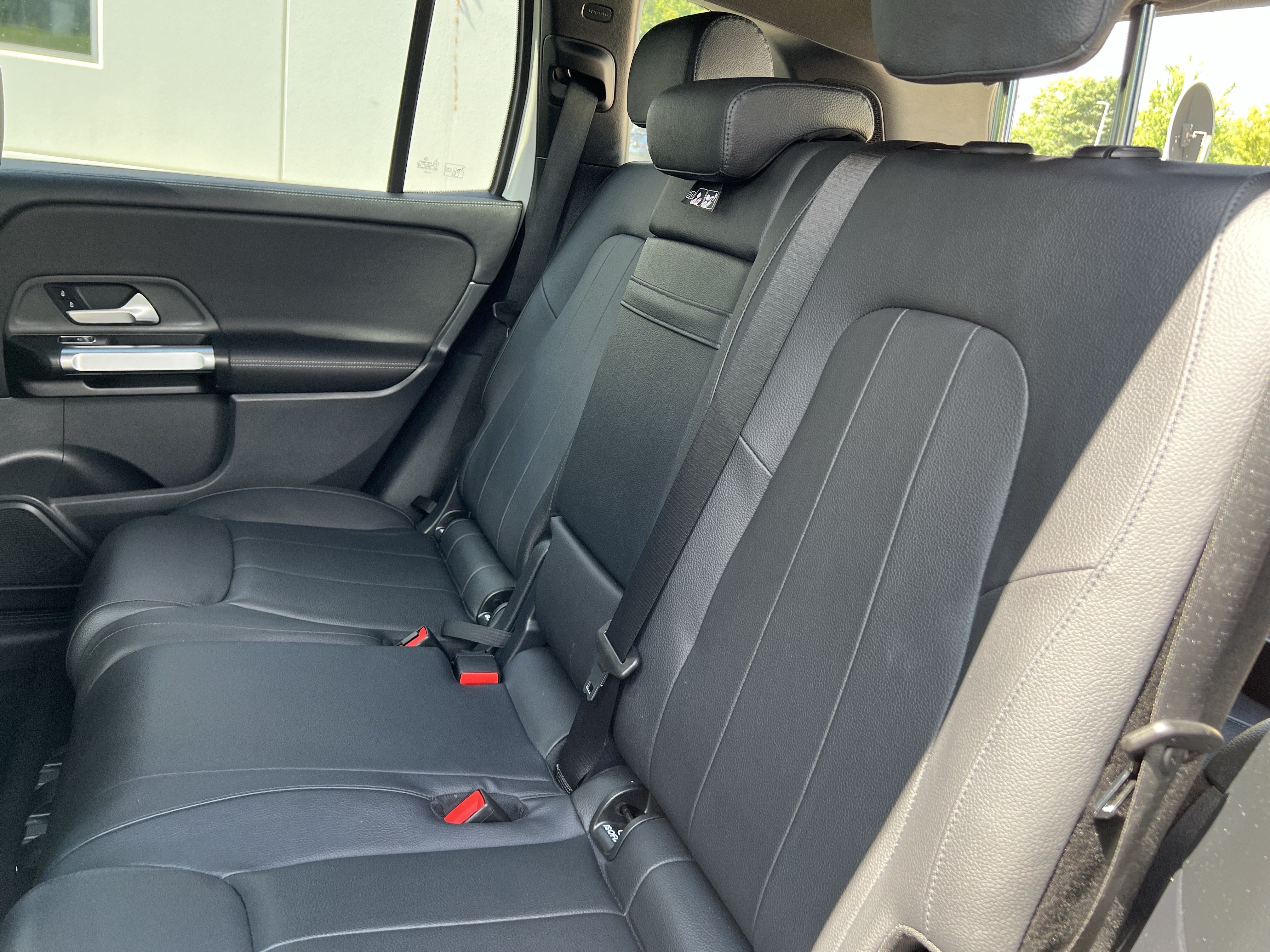 Certified 2022 Mercedes-Benz GLB 250 4MATIC image 33