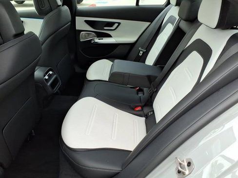 New 2026 Mercedes-Benz E 53 AMG e 4MATIC Sedan image 18