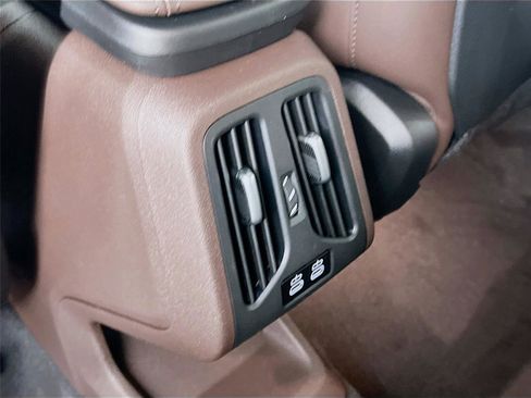 Certified 2025 BMW X1 xDrive28i w/ Convenience Package image 22