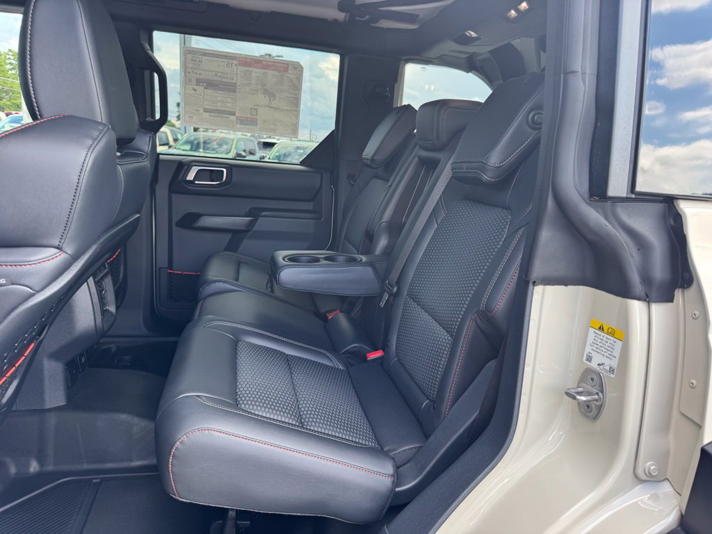 Used 2025 Ford Bronco Raptor AWD/4WD image 29