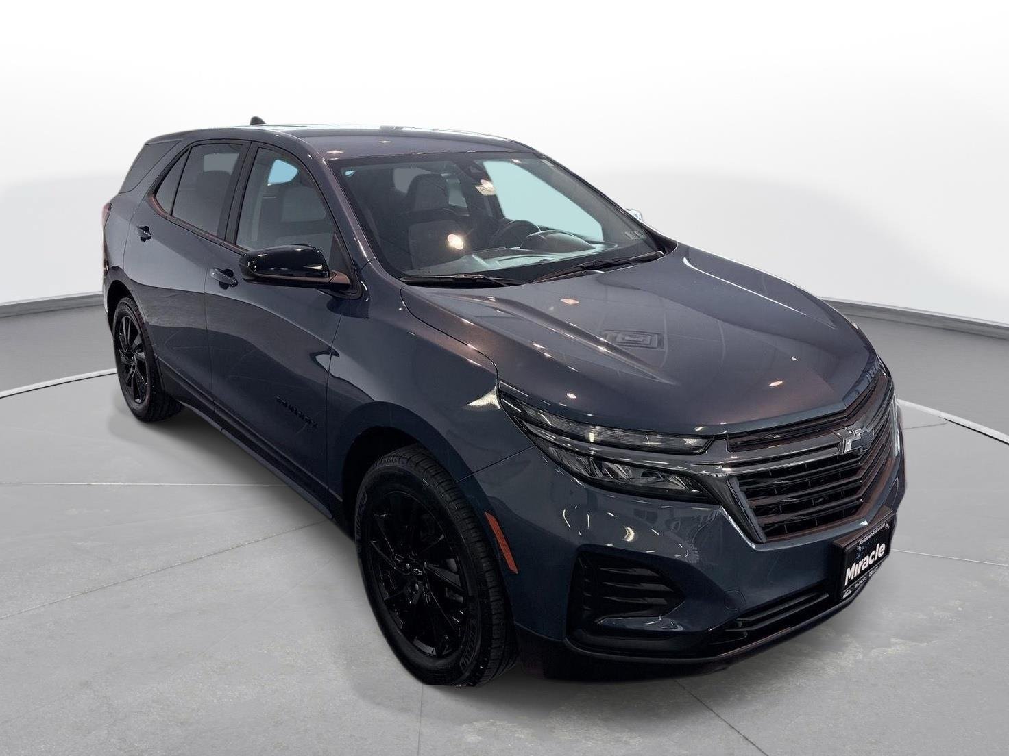 Used 2024 Chevrolet Equinox LS w/ LS Convenience Package AWD/4WD image 7