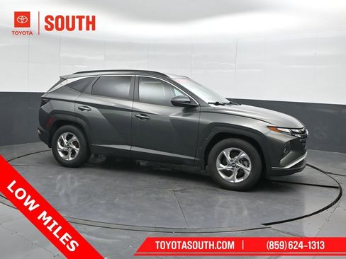 Used 2022 Hyundai Tucson SEL image 1