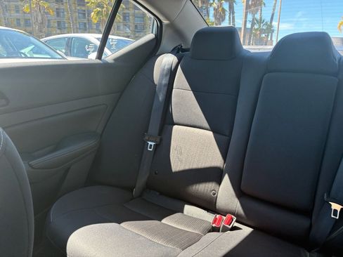 Used 2025 Nissan Altima 2.5 SV image 39