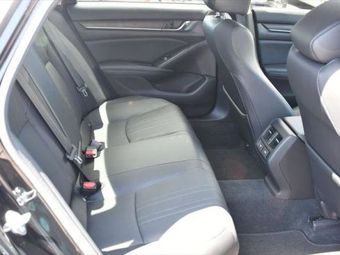 Used 2021 Honda Accord EX-L image 27