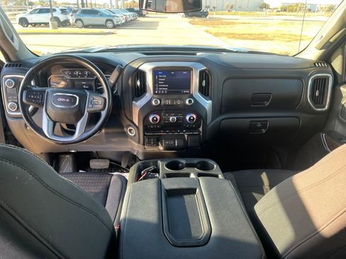 Used 2021 GMC Sierra 1500 Elevation image 15