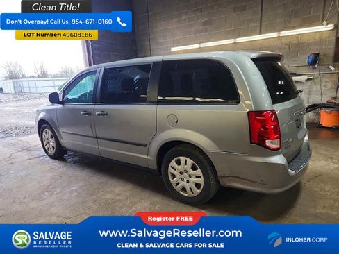 Used 2014 Dodge Grand Caravan American Value Package FWD image 3