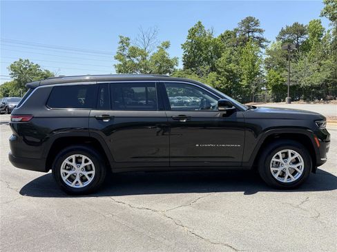Used 2023 Jeep Grand Cherokee L Limited AWD/4WD image 34