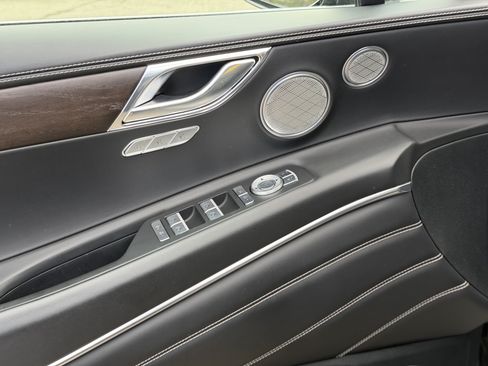 Used 2023 Genesis GV80 3.5T AWD/4WD image 11