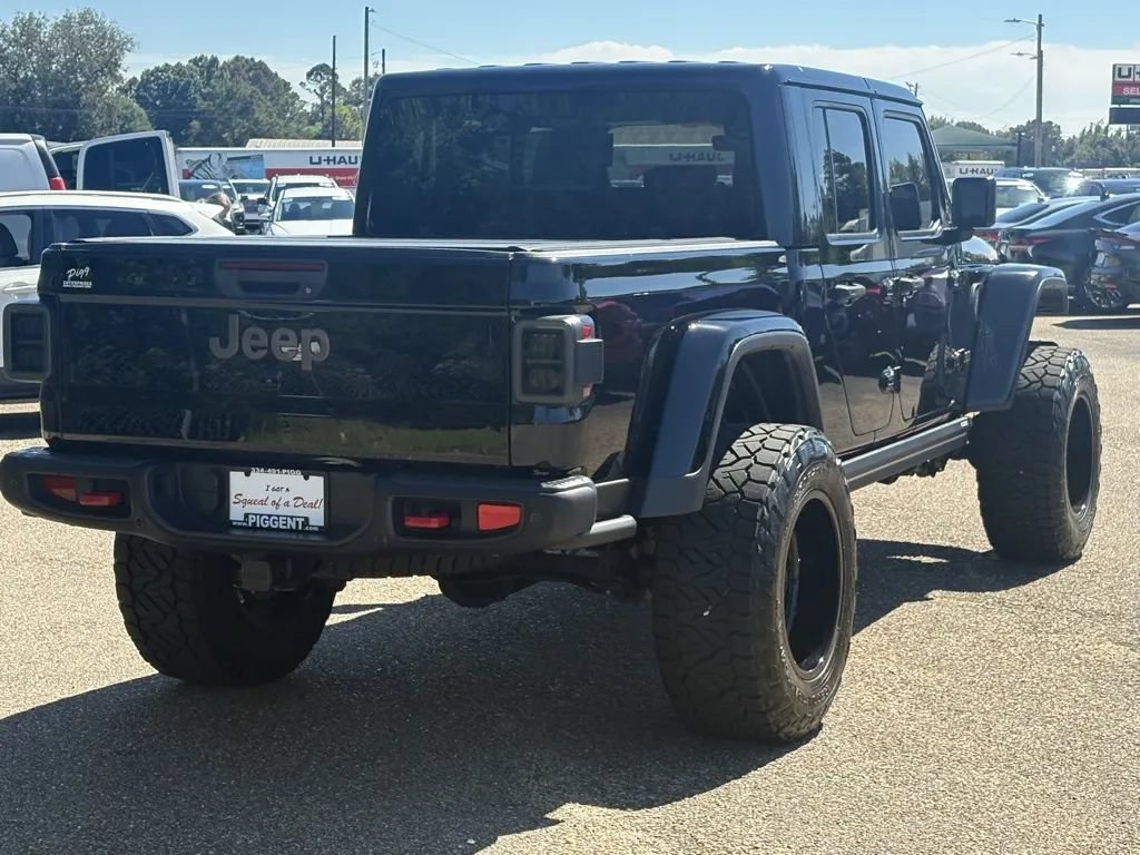 Used 2024 Jeep Gladiator Rubicon AWD/4WD image 4