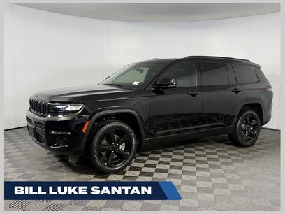 Used 2025 Jeep Grand Cherokee L Limited w/ Black Appearance Package