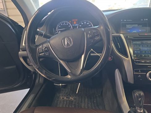 Used 2015 Acura TLX FWD image 16