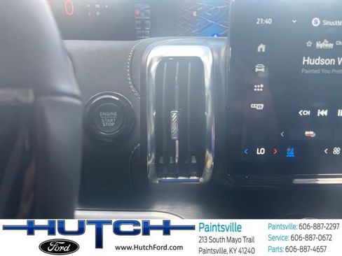 Used 2025 Ford Expedition Platinum AWD/4WD image 36