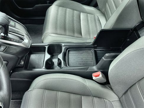 Used 2022 Honda CR-V EX image 18