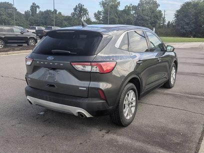 Used 2020 Ford Escape SE