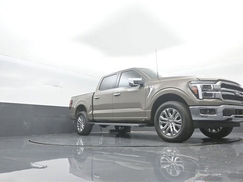 New 2025 Ford F150 Lariat w/ Equipment Group 502A High image 26