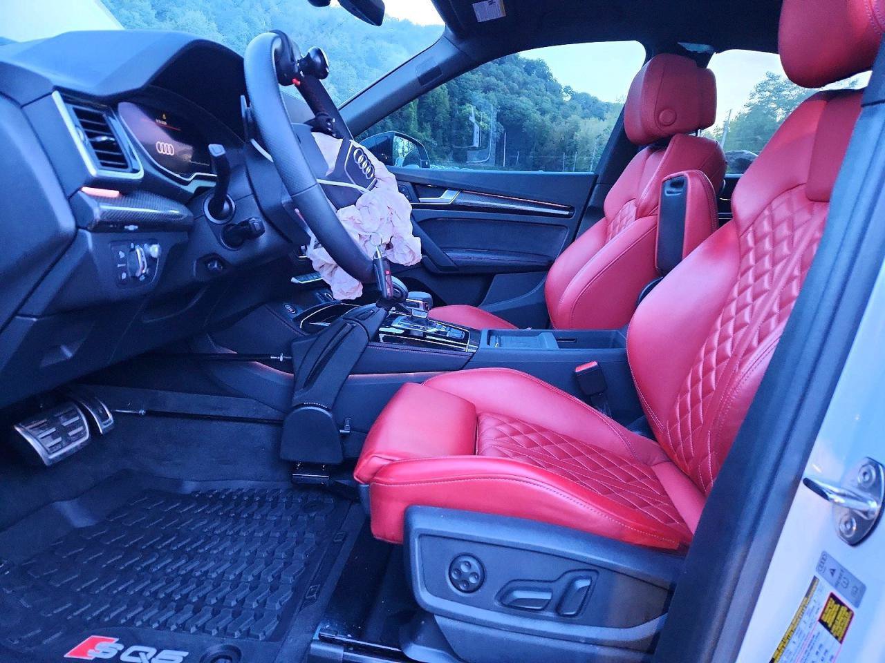 Used 2024 Audi SQ5 Prestige AWD/4WD image 6