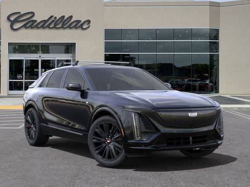 New 2025 Cadillac Lyriq Sport w/ Nappa Leather Package image 7