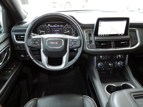 Used 2021 GMC Yukon SLT w/ SLT Luxury Plus Package RWD image 18