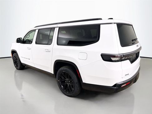 New 2026 Jeep Grand Wagoneer L Limited image 5