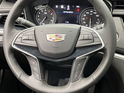 New 2026 Cadillac XT5 Premium Luxury w/ Driver Assist Package AWD/4WD image 15