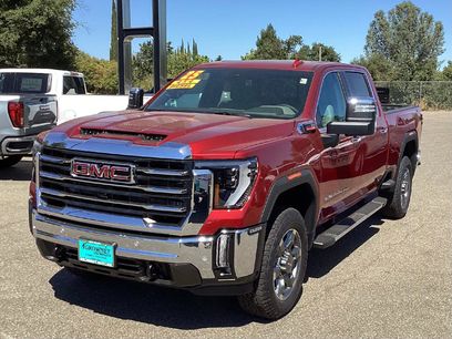 New 2025 GMC Sierra 2500 SLT w/ SLT Premium Package