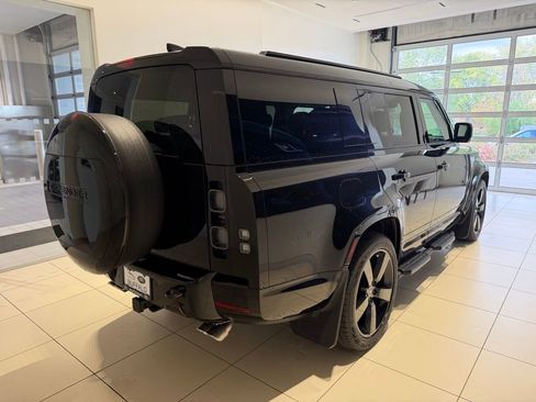 New 2025 Land Rover Defender 130 V8 AWD/4WD image 5
