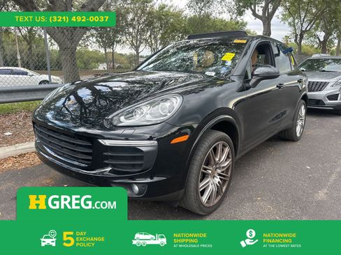 Used 2018 Porsche Cayenne Platinum Edition image 1