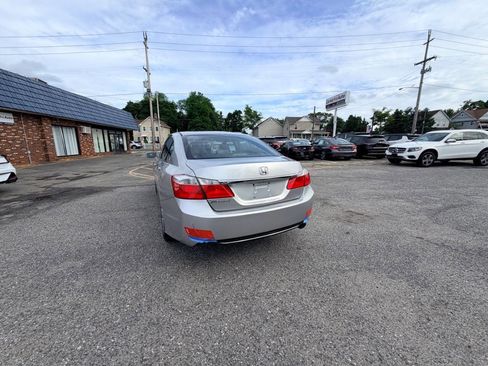 Used 2014 Honda Accord EX image 38