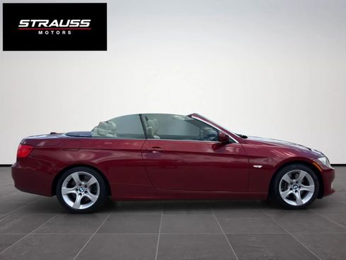 Used 2011 BMW 335i Convertible w/ Premium Pkg RWD image 7