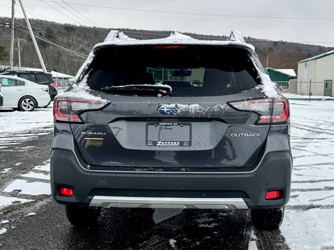 Used 2023 Subaru Outback Limited image 4