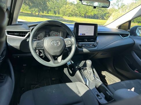 Used 2024 Toyota Corolla LE FWD image 13