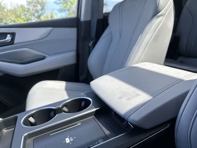 Used 2026 Acura MDX w/ Technology Package FWD image 30