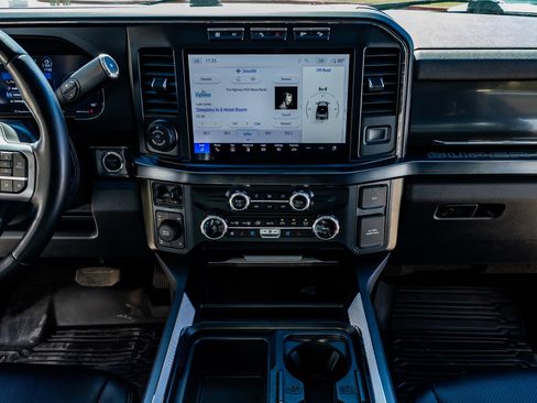 Used 2024 Ford F350 Lariat w/ Lariat Ultimate Package image 24