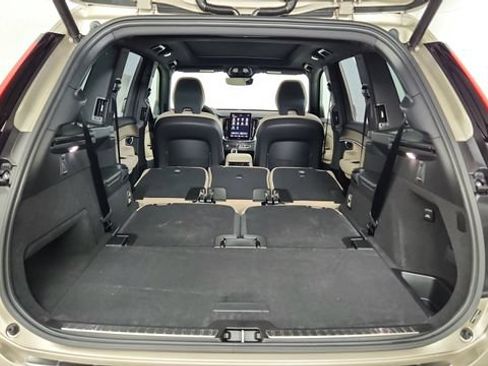 New 2026 Volvo XC90 T8 Plus w/ Protection Package Premier AWD/4WD image 43