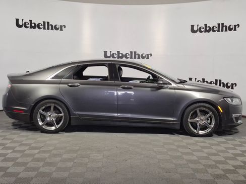 Used 2018 Lincoln MKZ Premiere w/ Magnetic Appearance Package FWD image 8