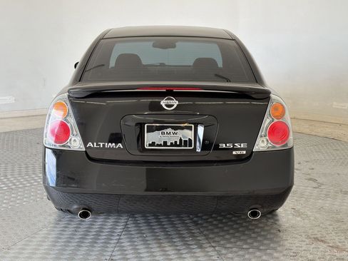 Used 2003 Nissan Altima 3.5 SE image 10