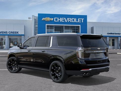 New 2026 Chevrolet Suburban High Country AWD/4WD image 5