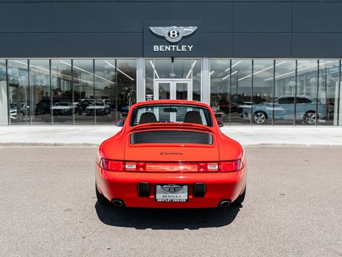 Used 1995 Porsche 911 Carrera RWD image 11