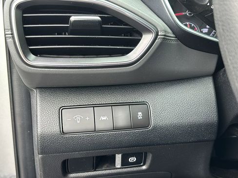 Used 2023 Hyundai Santa Fe SE image 15