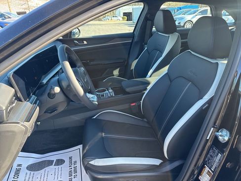 New 2026 Kia K5 GT-Line image 9