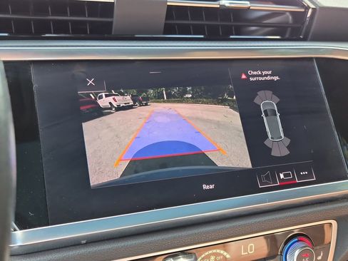 Used 2021 Audi Q3 2.0T Premium Plus w/ Premium Plus Package image 29