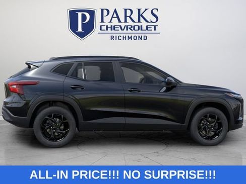 New 2026 Chevrolet Trax LT w/ Driver Confidence Package FWD image 8