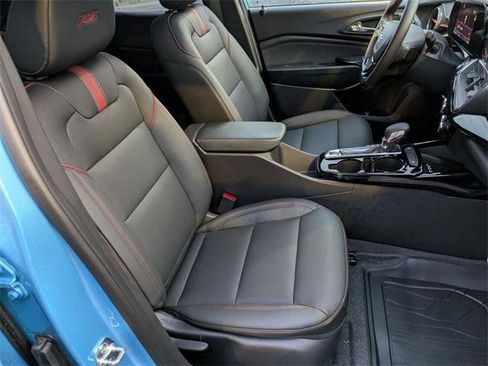 New 2026 Chevrolet Trax RS w/ Sunroof Package image 26